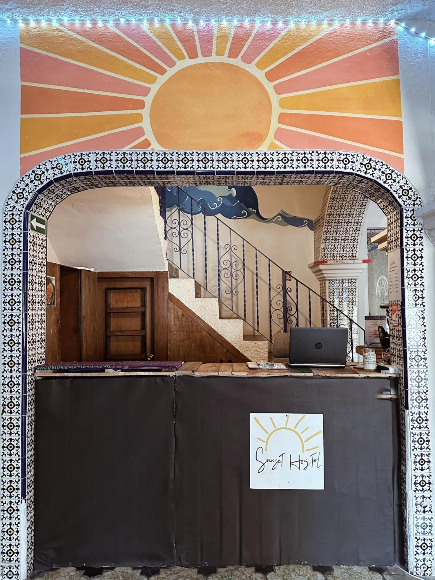 Sunset Hostel - Centro - لاباز المظهر الخارجي الصورة