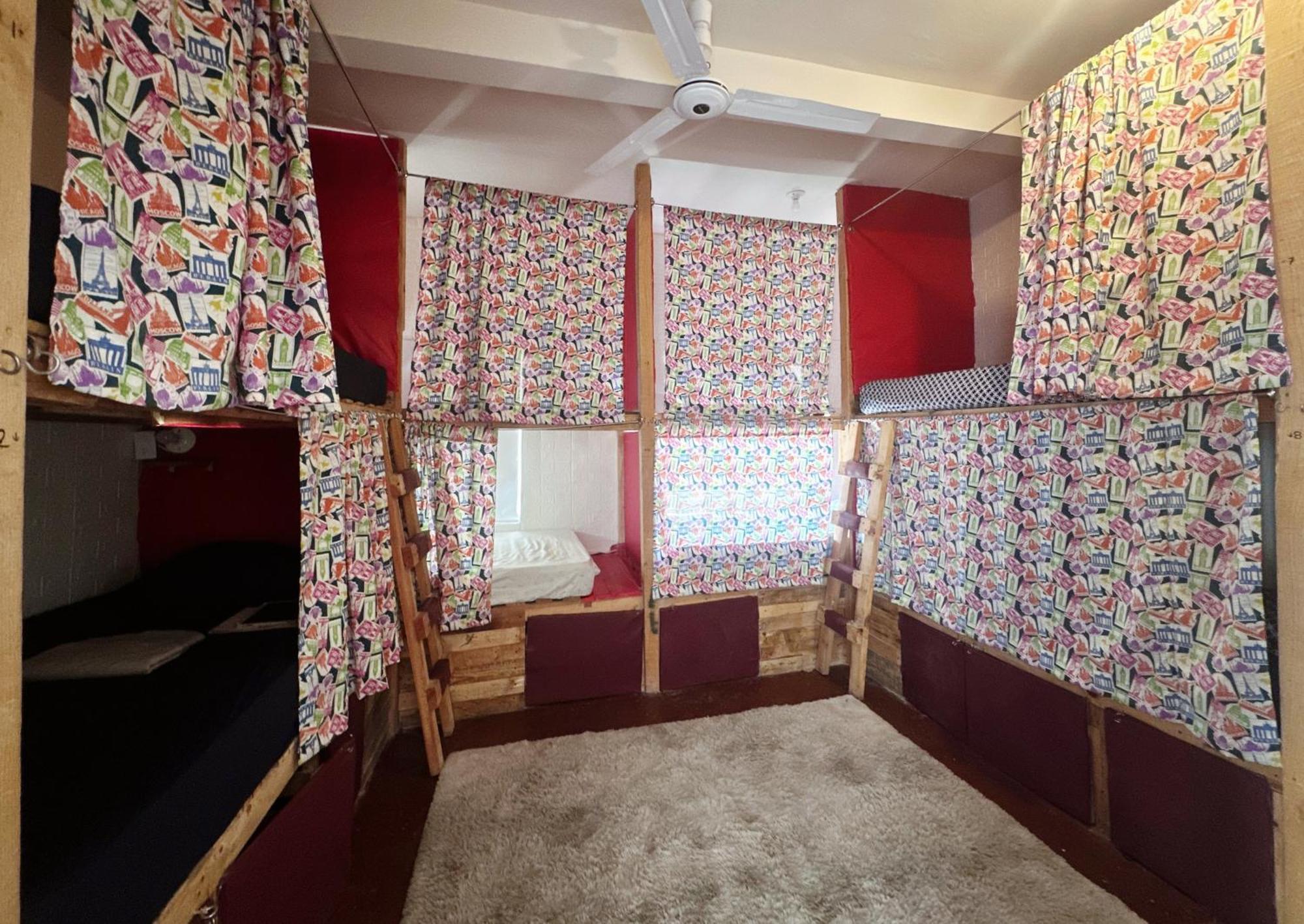 Sunset Hostel - Centro - لاباز المظهر الخارجي الصورة